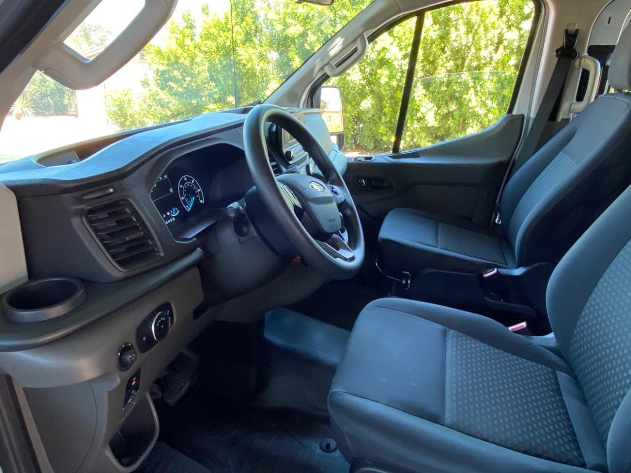 Ford Transit 250 Van 2025