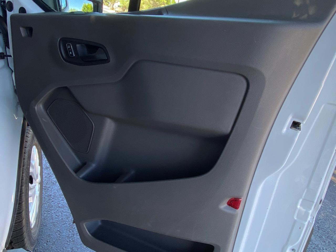 Ford Transit 250 Van 2025