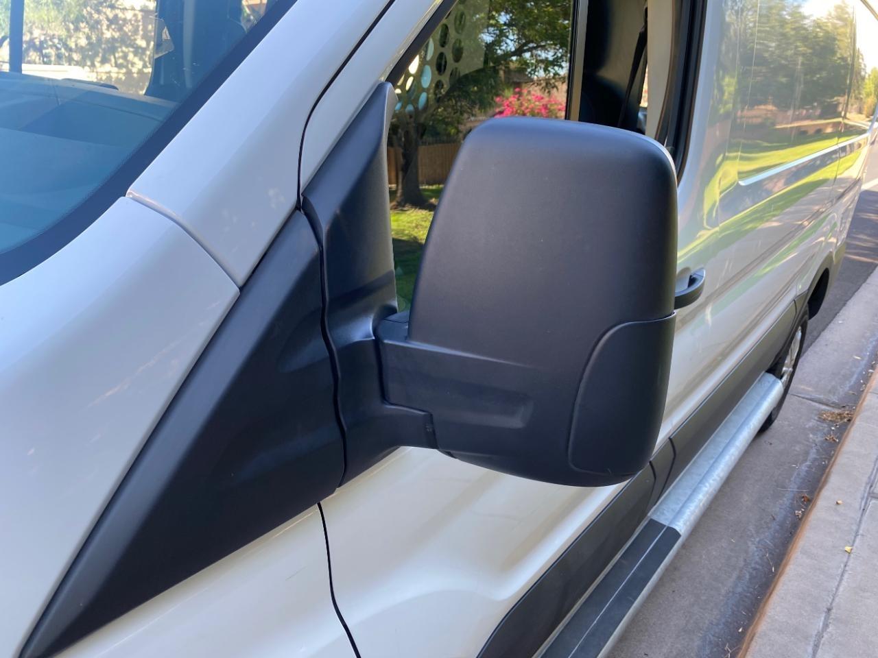 Ford Transit 250 Van 2025