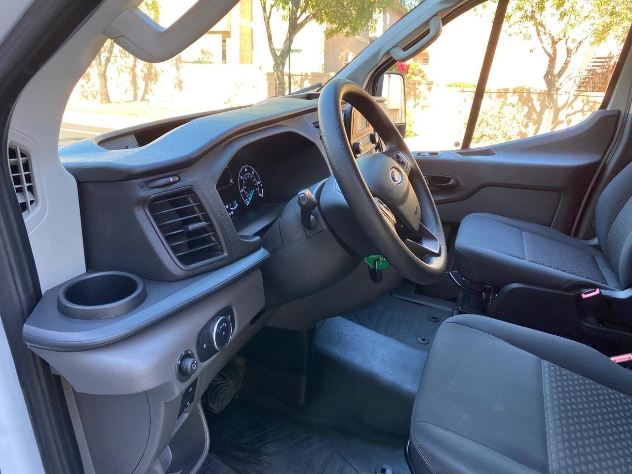 Ford Transit 250 Van 2025
