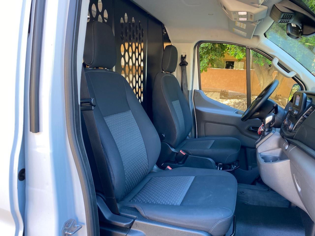 Ford Transit 250 Van 2025