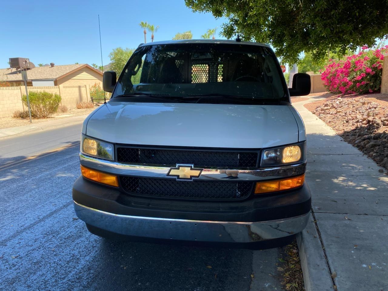 Chevrolet Express 2500 Cargo 2025
