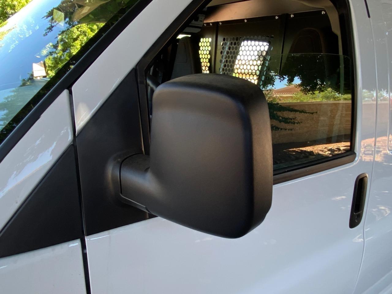 Chevrolet Express 2500 Cargo 2025