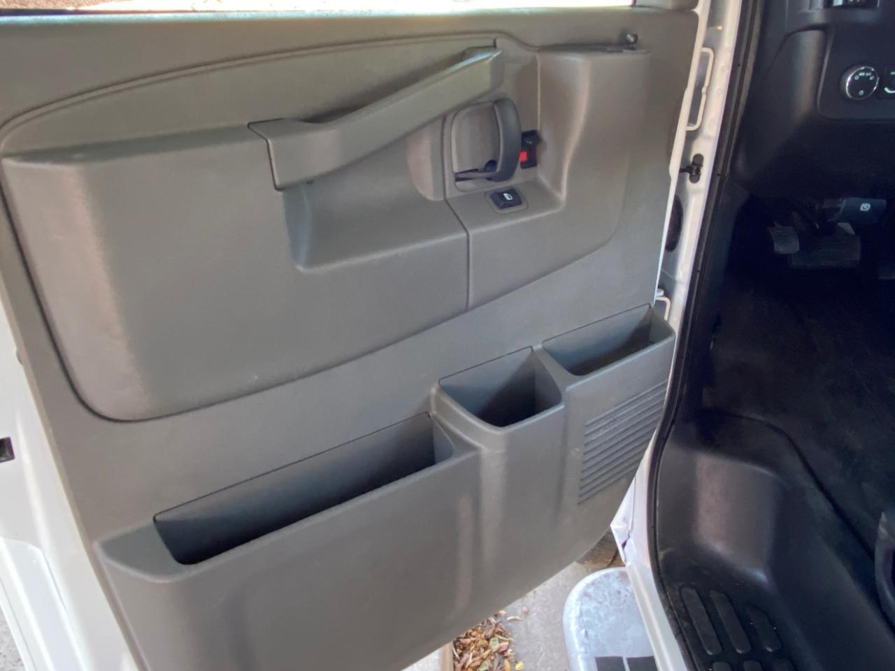 Chevrolet Express 2500 Cargo 2025
