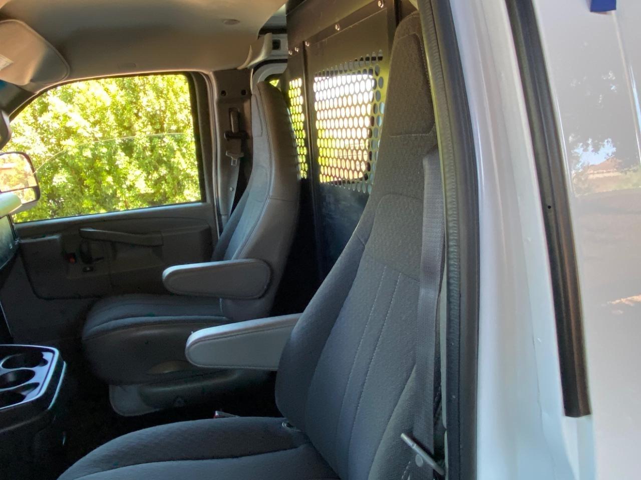 Chevrolet Express 2500 Cargo 2025