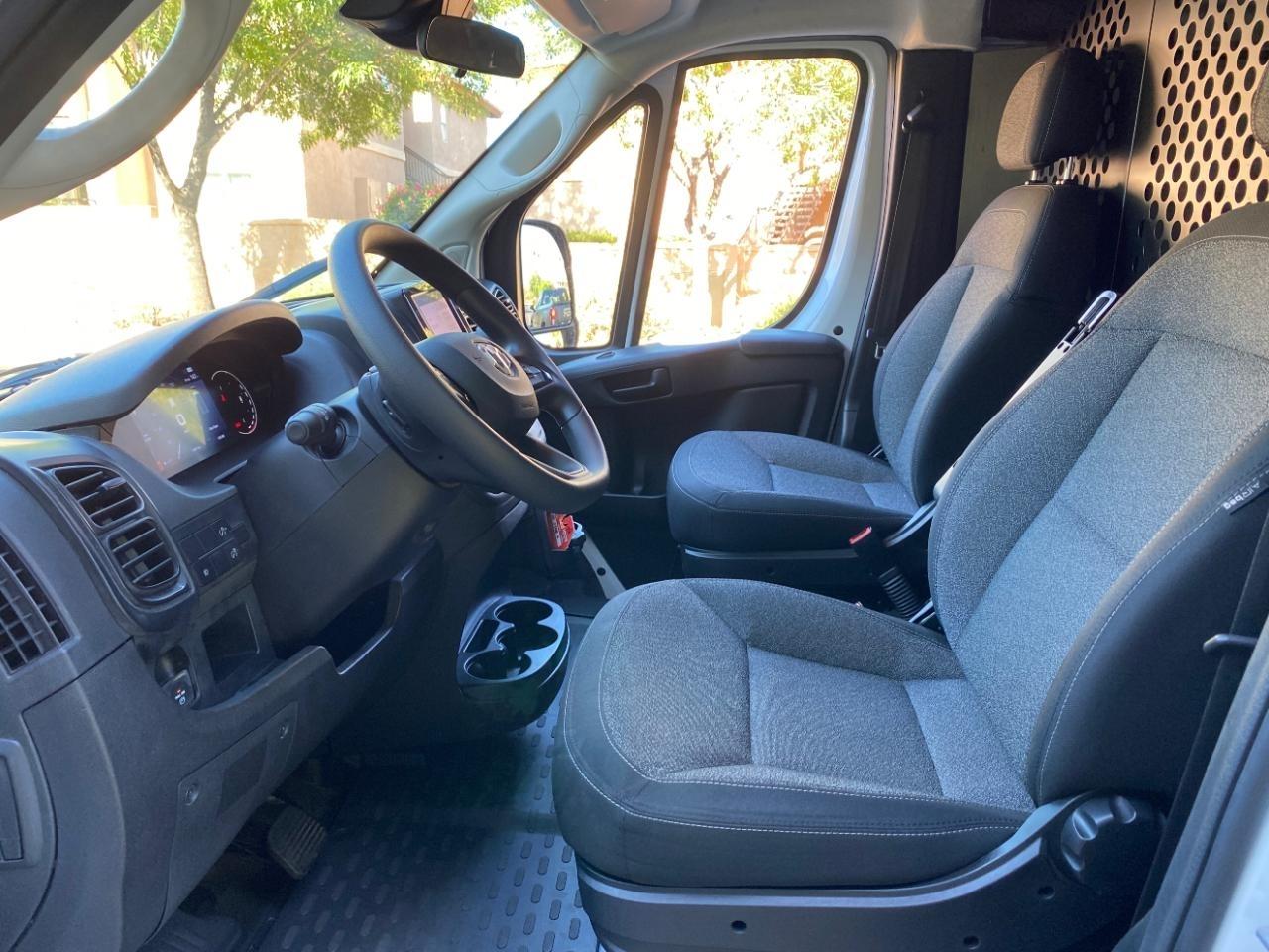 RAM Promaster 2500 Low Roof 2025