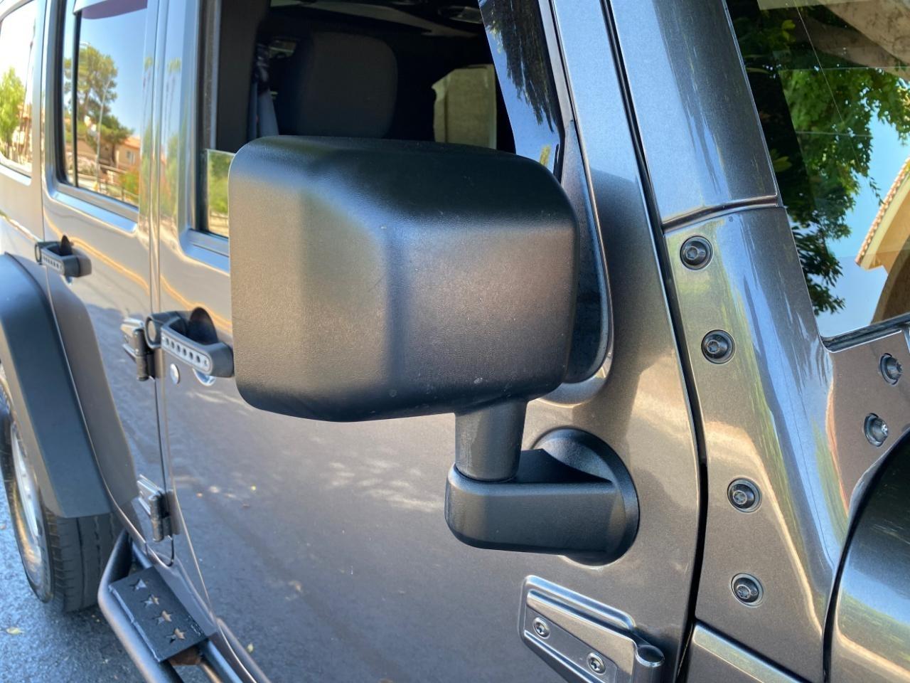 Jeep Wrangler JK Unlimited Sport 4WD RHD 2018