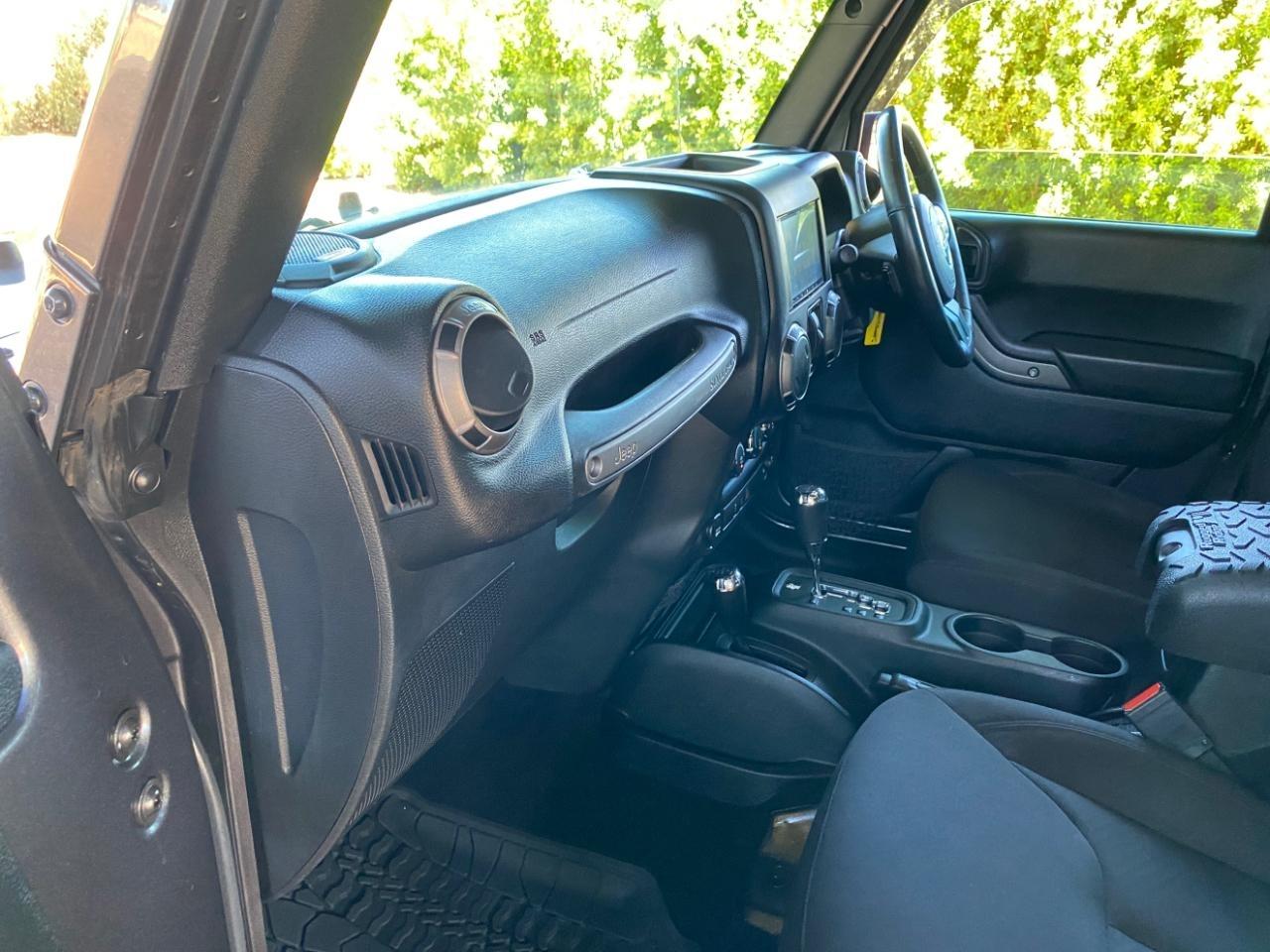 Jeep Wrangler JK Unlimited Sport 4WD RHD 2018