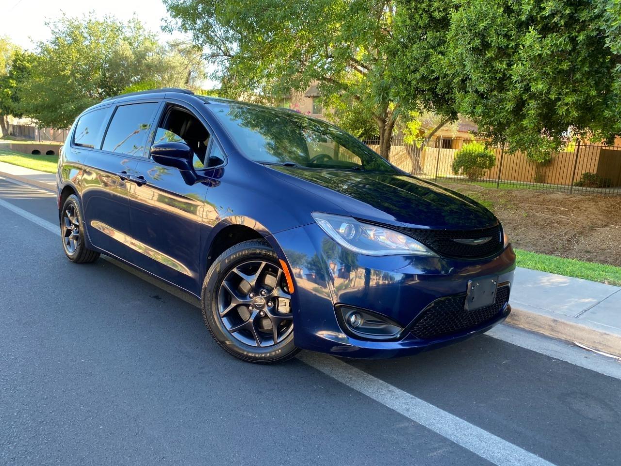 Chrysler Pacifica Touring-L 2018
