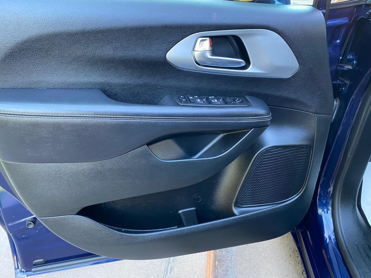 Chrysler Pacifica Touring-L 2018