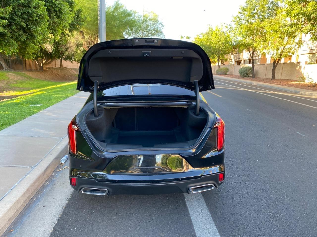 Cadillac CT4 Luxury+ 2024