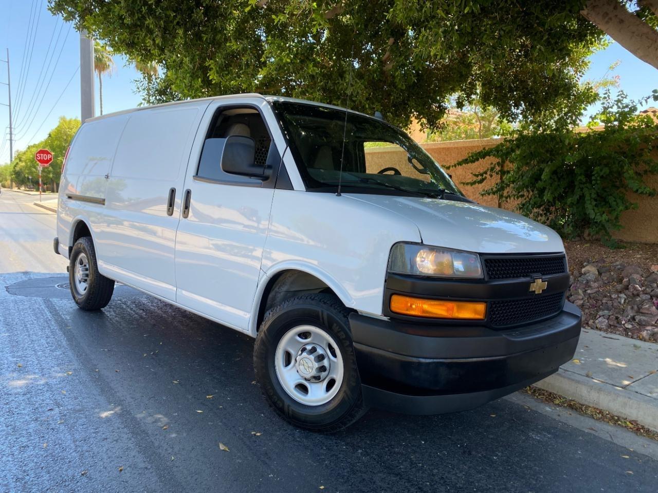 2022 Chevrolet Express 2500 Cargo