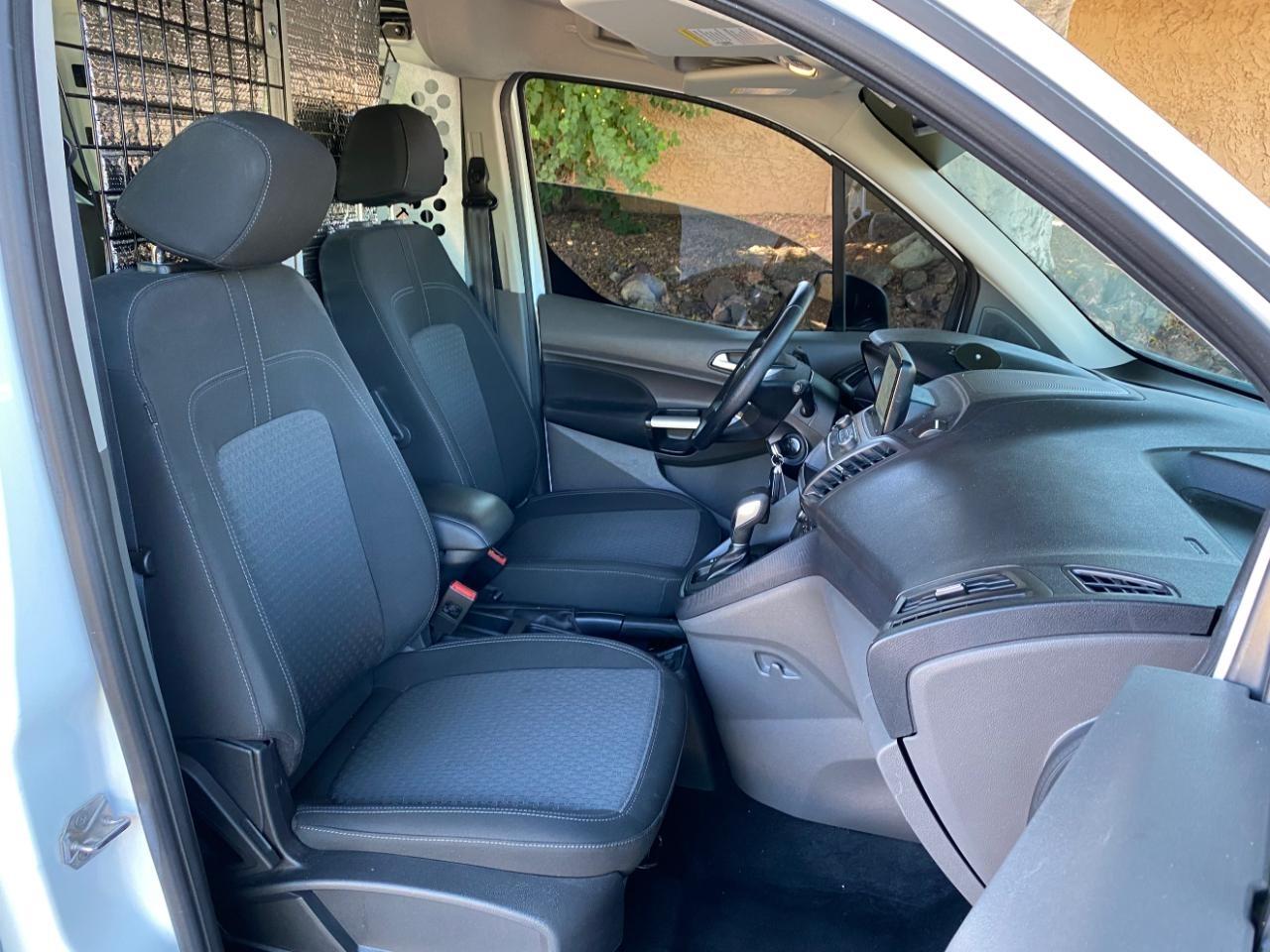Ford Transit Connect Cargo Van XLT LWB 2022