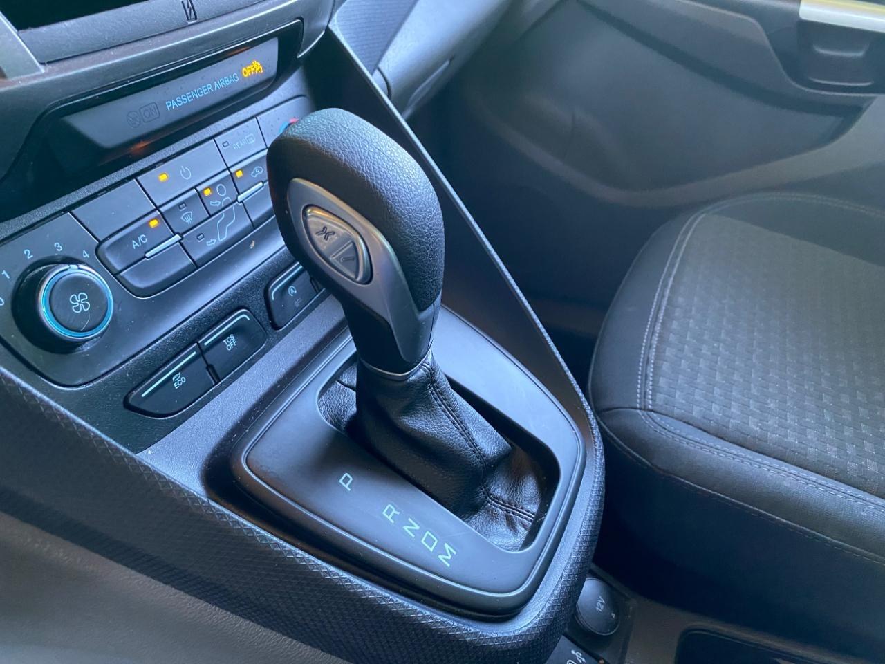 Ford Transit Connect Cargo Van XLT LWB 2022