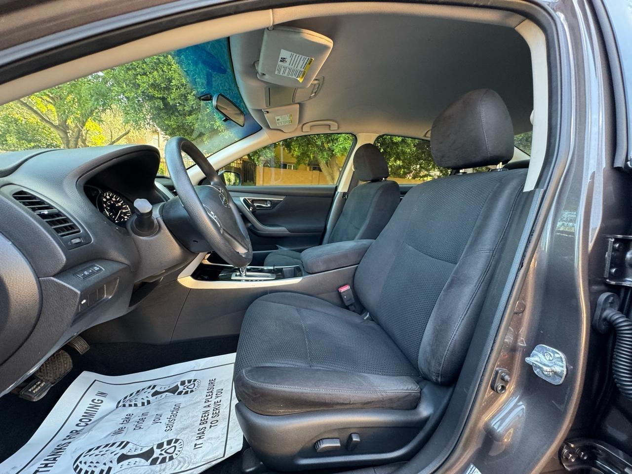 Nissan Altima 2.5 S 2014