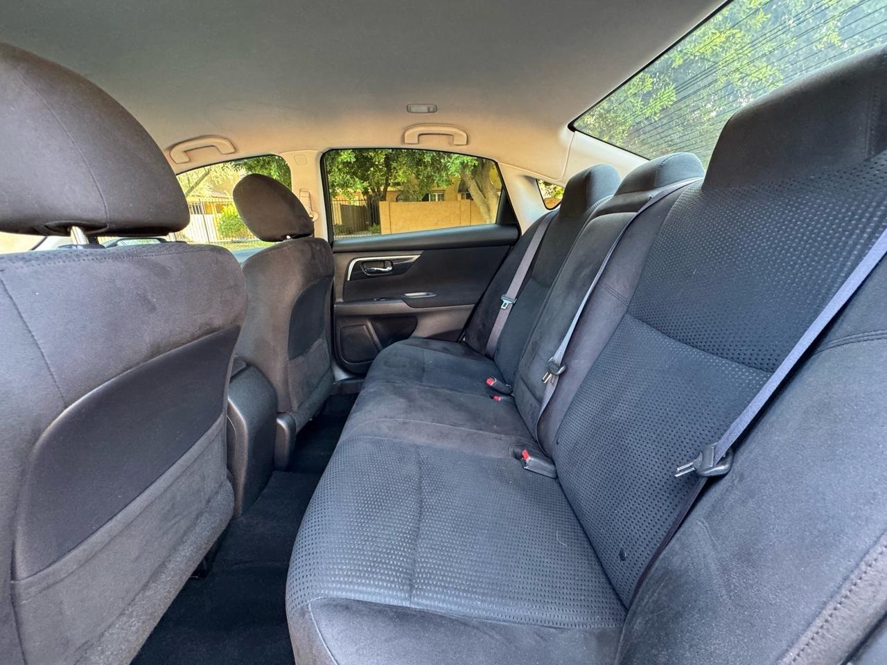 Nissan Altima 2.5 S 2014