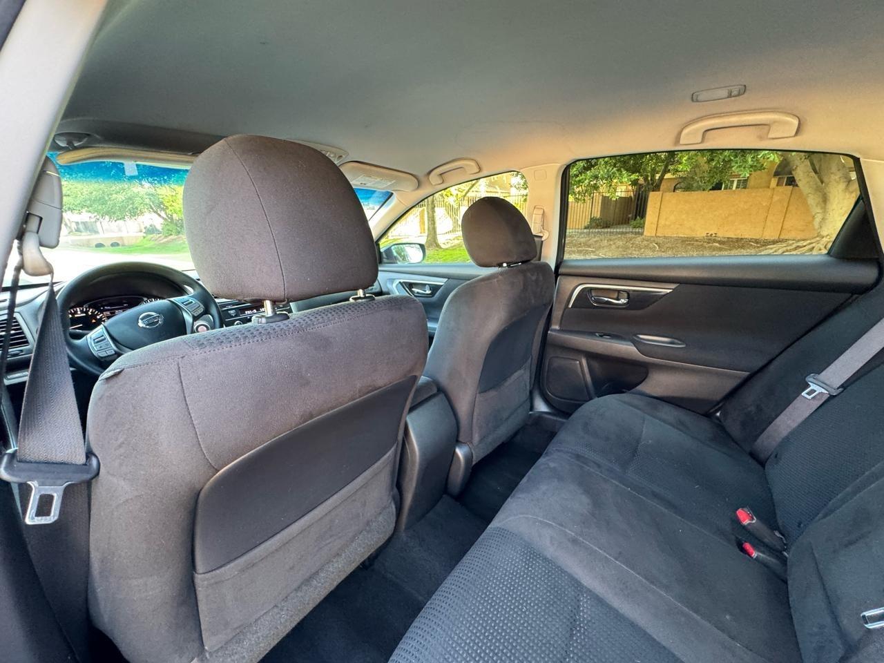 Nissan Altima 2.5 S 2014