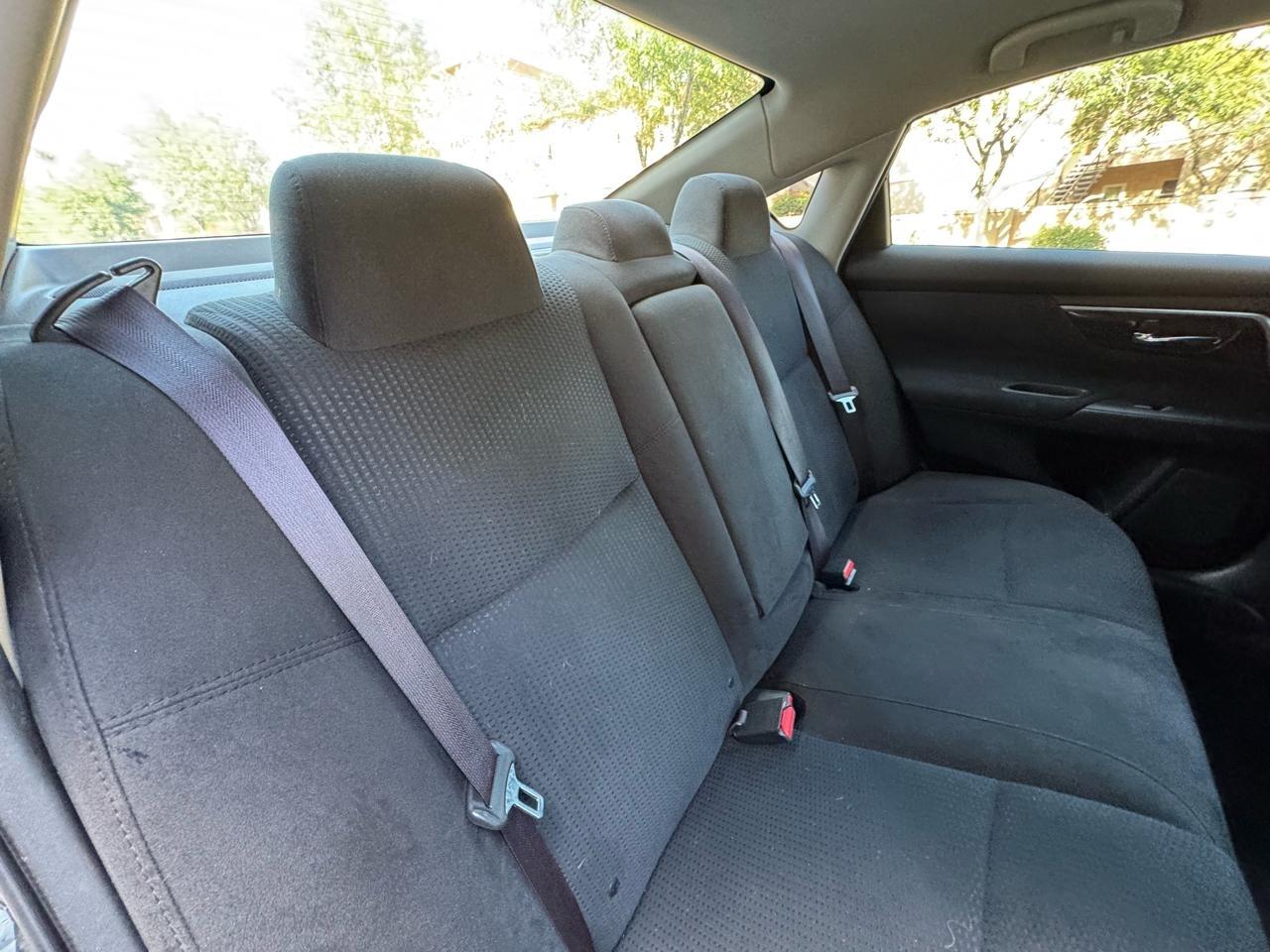 Nissan Altima 2.5 S 2014