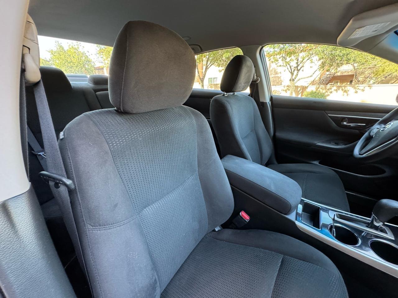 Nissan Altima 2.5 S 2014