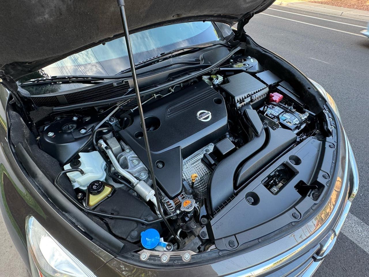 Nissan Altima 2.5 S 2014