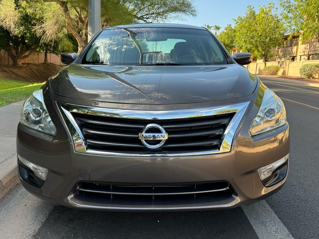 Nissan Altima 2.5 S 2014