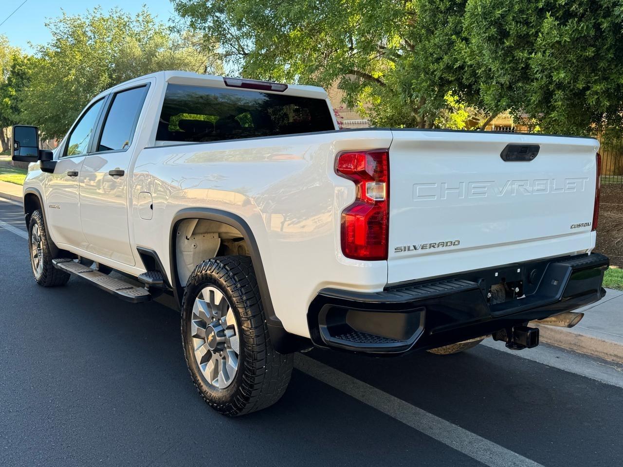 Chevrolet Silverado 2500HD Custom Crew Cab Long Box 4WD 2022