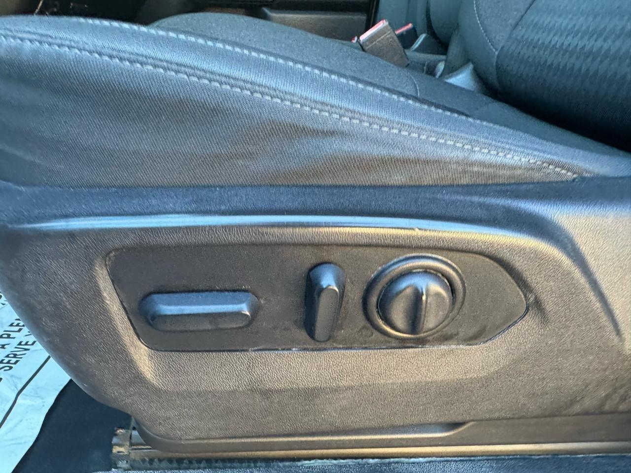 Chevrolet Silverado 2500HD Custom Crew Cab Long Box 4WD 2022