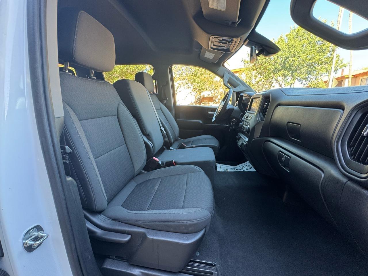 Chevrolet Silverado 2500HD Custom Crew Cab Long Box 4WD 2022