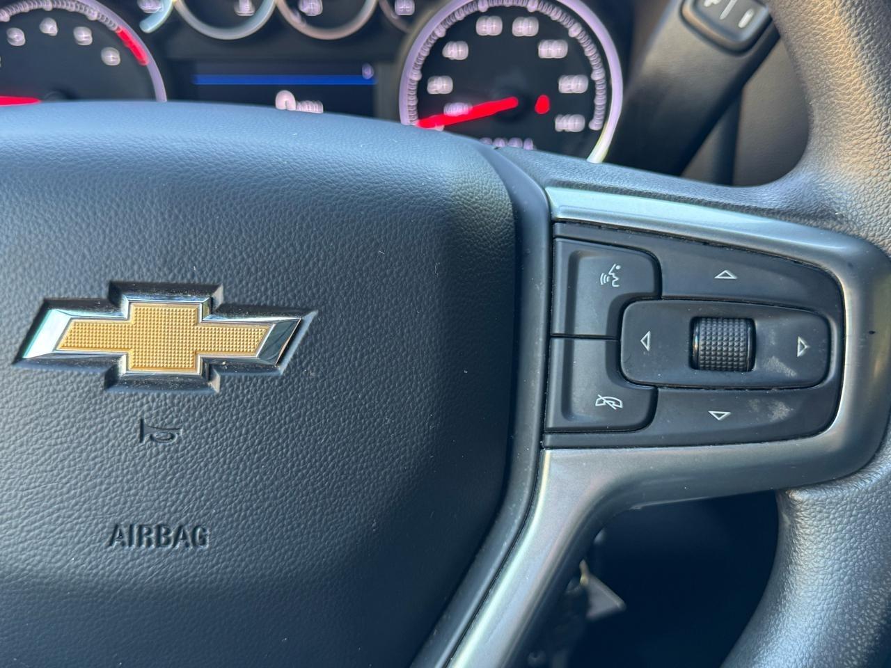 Chevrolet Silverado 2500HD Custom Crew Cab Long Box 4WD 2022