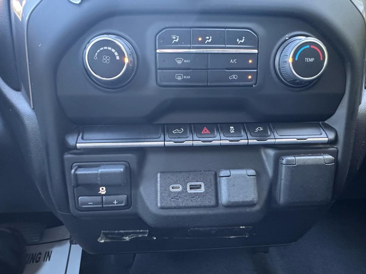 Chevrolet Silverado 2500HD Custom Crew Cab Long Box 4WD 2022