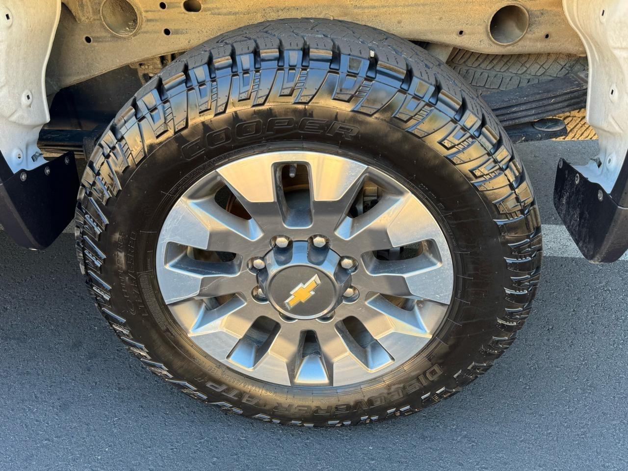 Chevrolet Silverado 2500HD Custom Crew Cab Long Box 4WD 2022