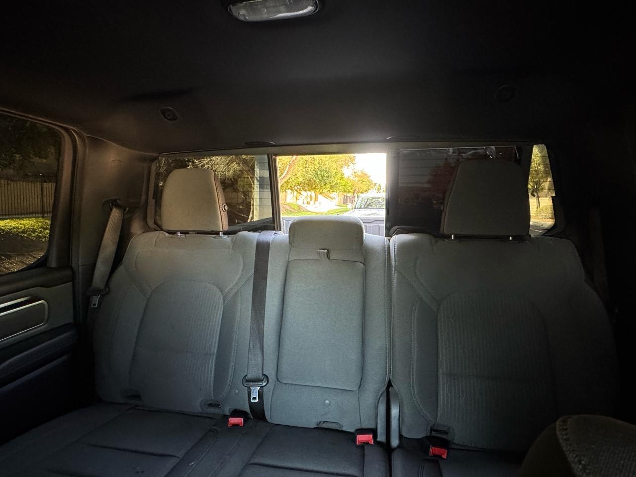 RAM 1500 Big Horn Crew Cab LWB 4WD 2022
