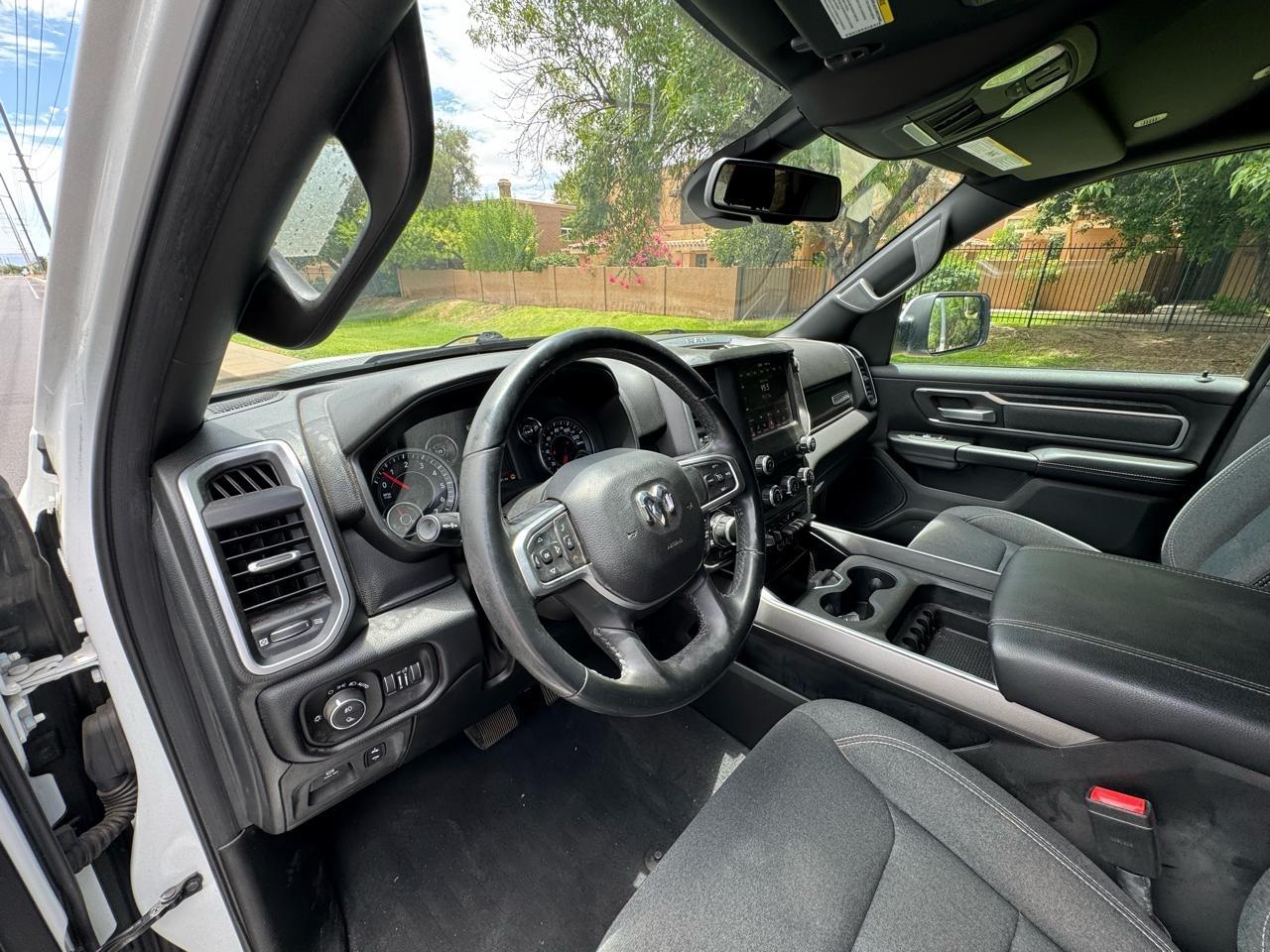 RAM 1500 Big Horn Crew Cab SWB 4WD 2019