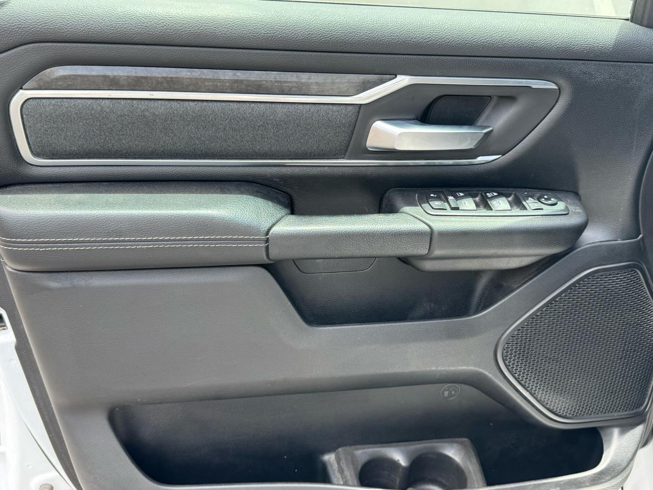RAM 1500 Big Horn Crew Cab SWB 4WD 2019