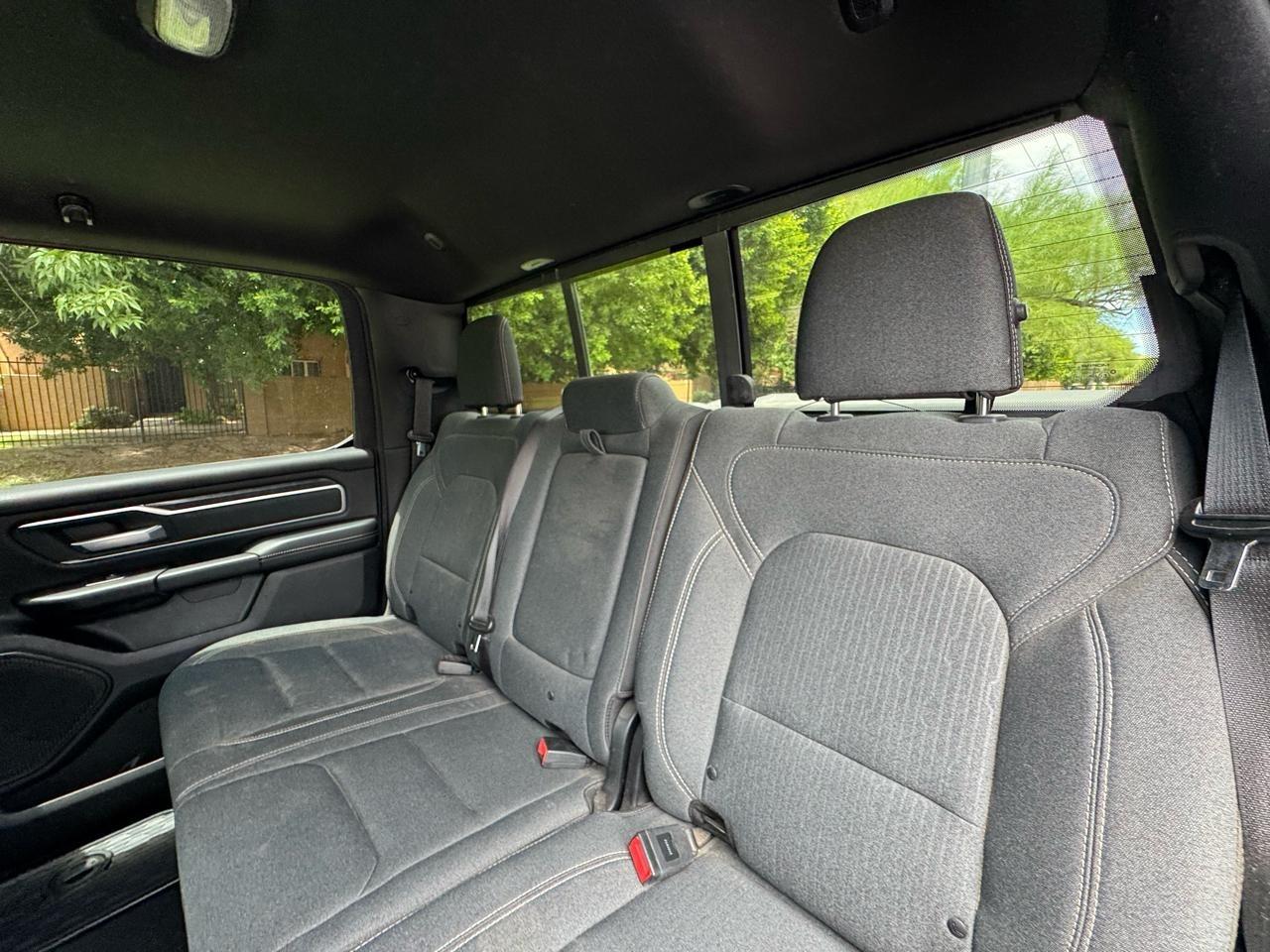 RAM 1500 Big Horn Crew Cab SWB 4WD 2019