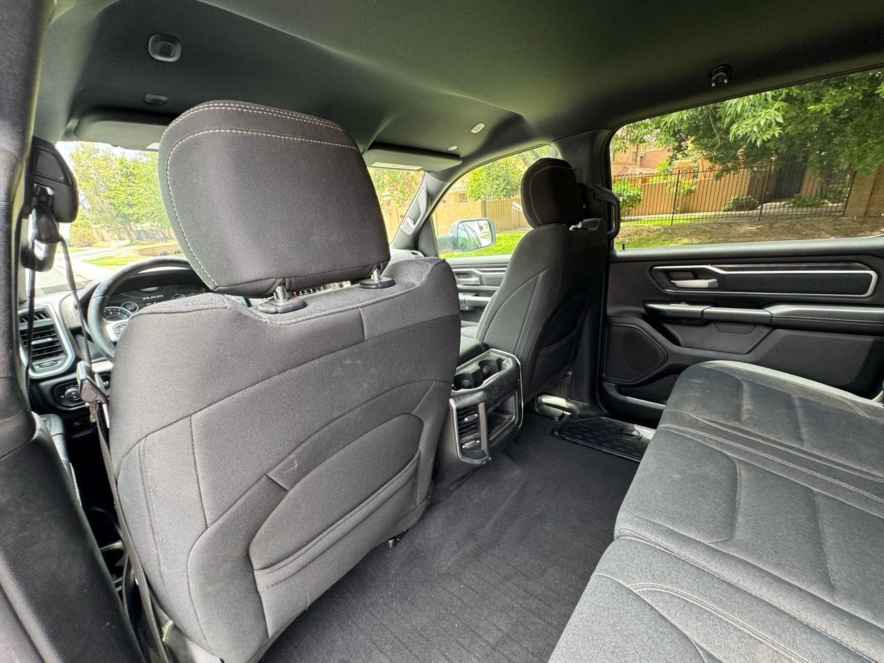 RAM 1500 Big Horn Crew Cab SWB 4WD 2019