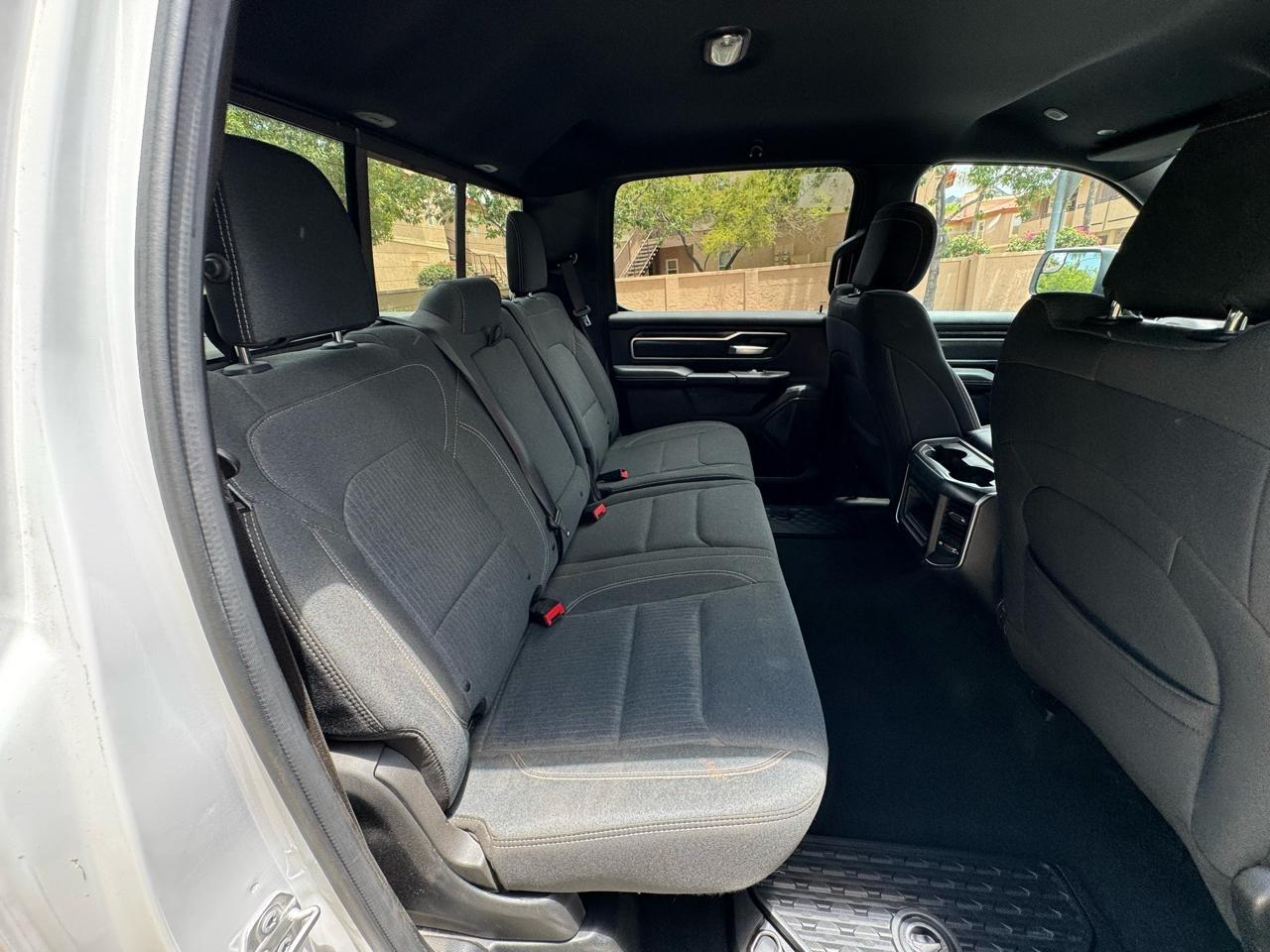 RAM 1500 Big Horn Crew Cab SWB 4WD 2019