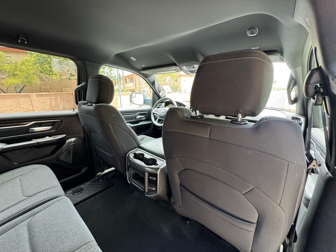 RAM 1500 Big Horn Crew Cab SWB 4WD 2019