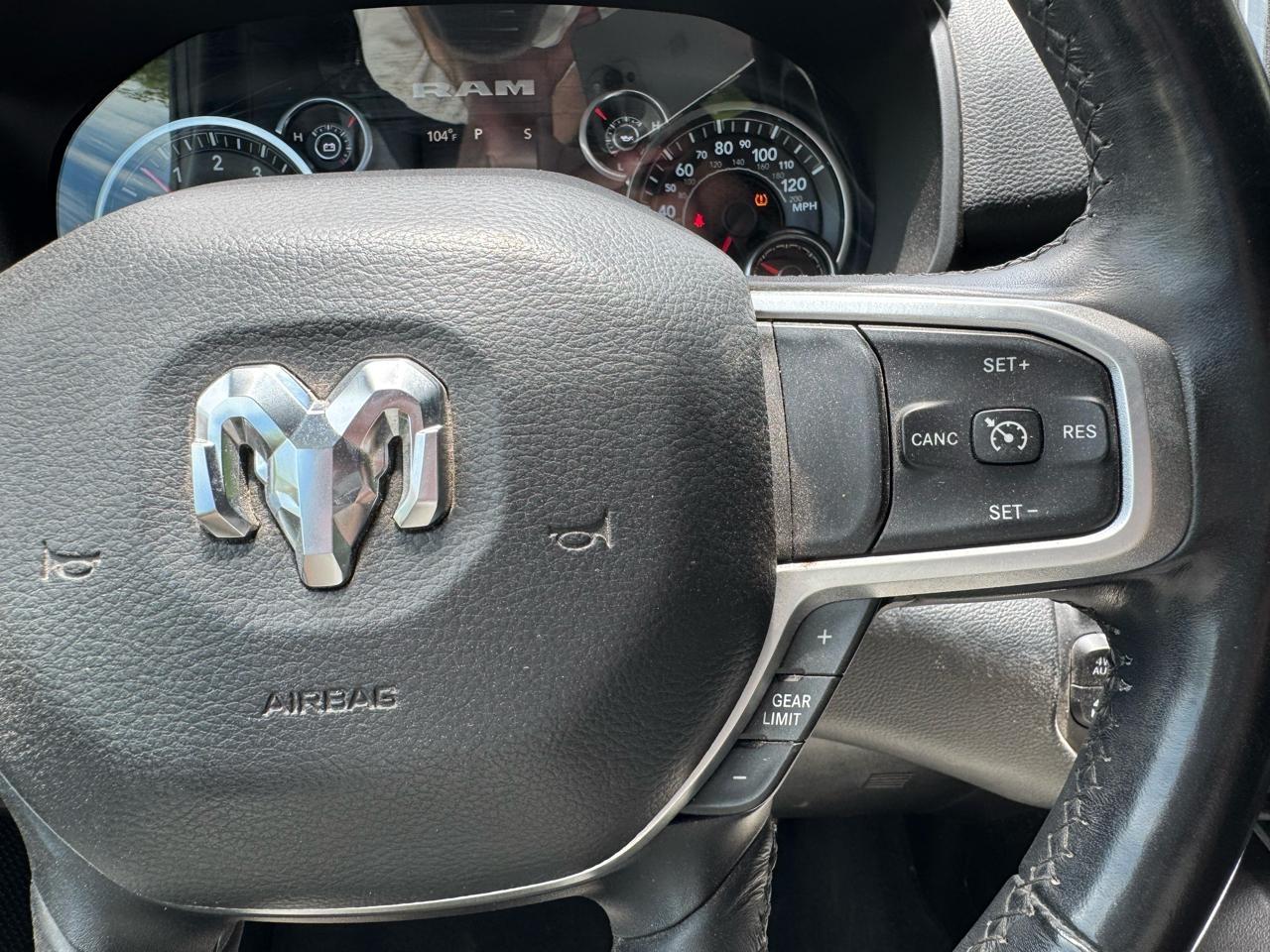 RAM 1500 Big Horn Crew Cab SWB 4WD 2019
