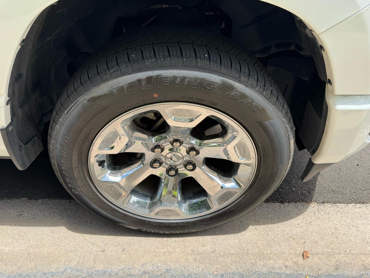RAM 1500 Big Horn Crew Cab SWB 4WD 2019