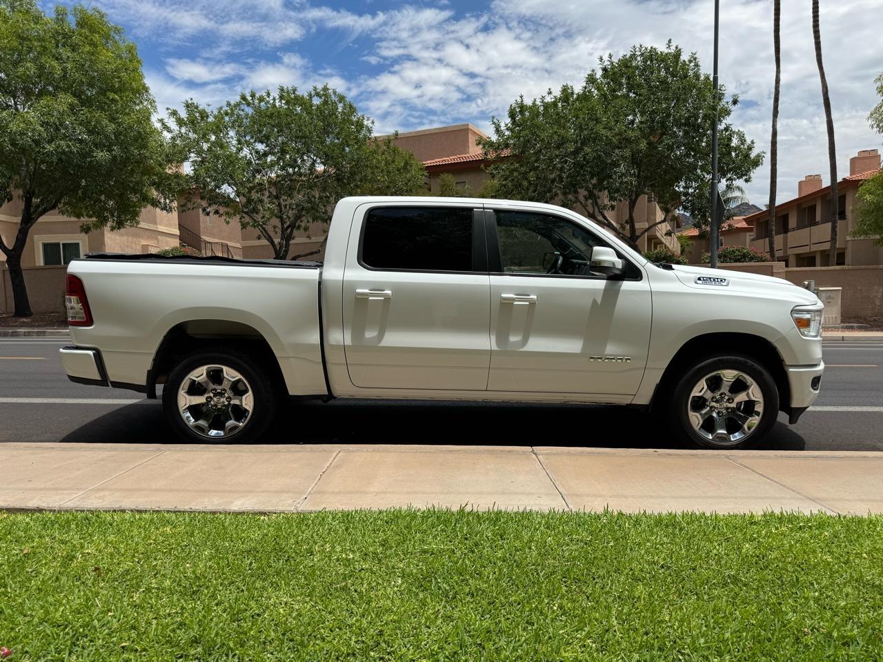 RAM 1500 Big Horn Crew Cab SWB 4WD 2019