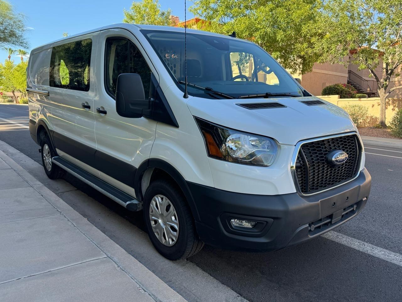 Ford Transit 250 Van 2025