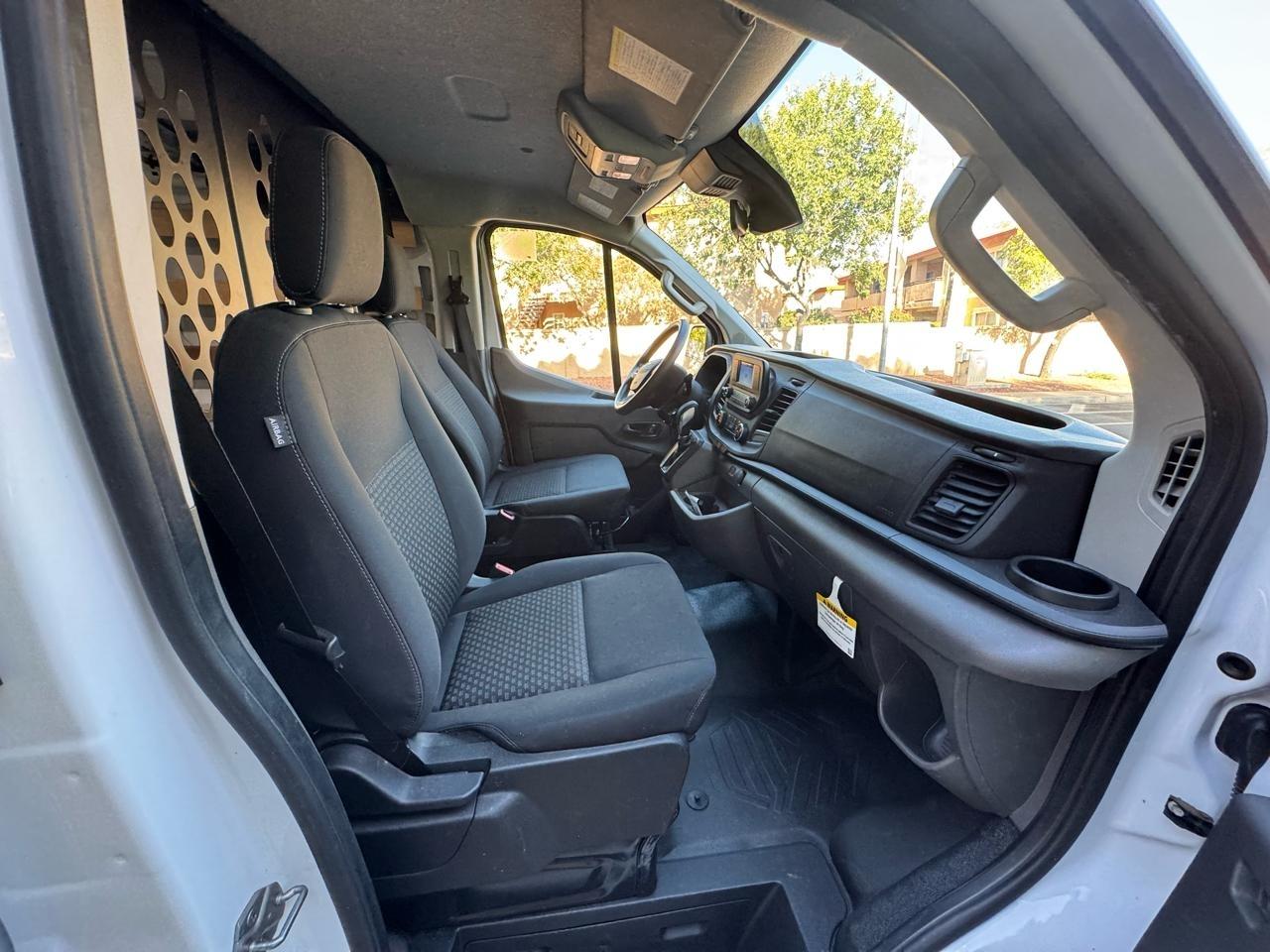 Ford Transit 250 Van 2025