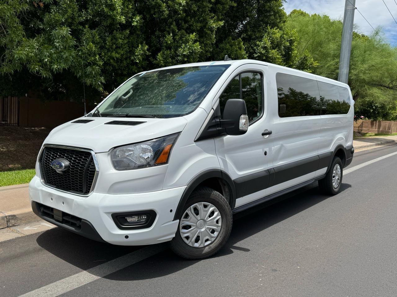 2024 Ford Transit 350 Wagon Low Roof XLT w/Sliding Pass. 148-in. WB