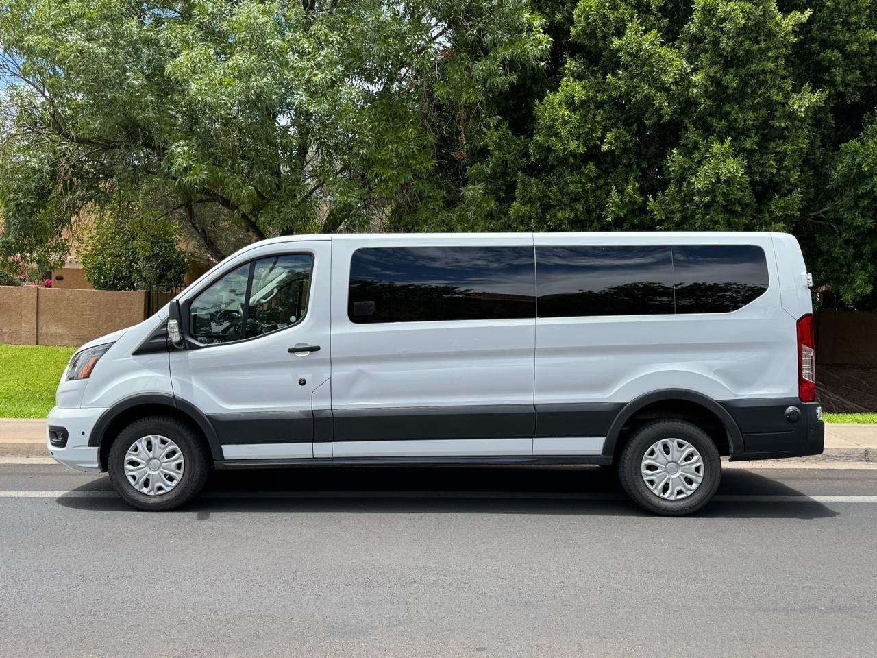 Ford Transit 350 Wagon Low Roof XLT w/Sliding Pass. 148-in. WB 2024