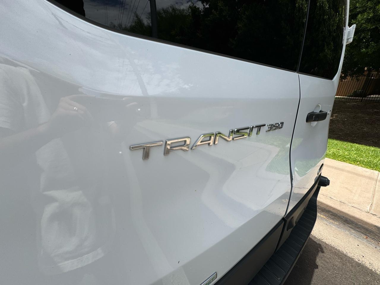Ford Transit 350 Wagon Low Roof XLT w/Sliding Pass. 148-in. WB 2024