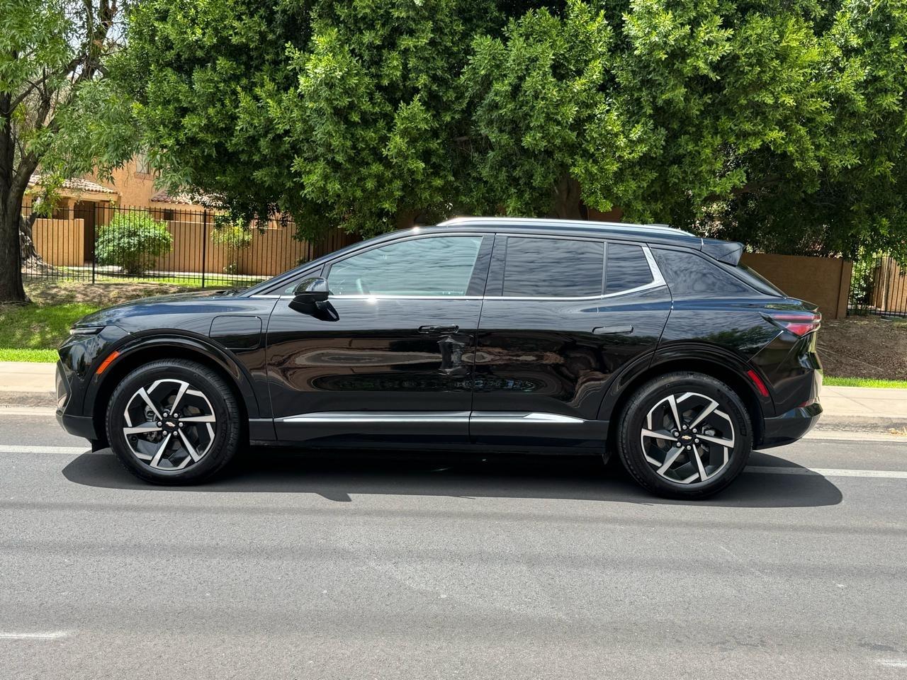 Chevrolet Equinox EV 2RS Launch Edition 2025