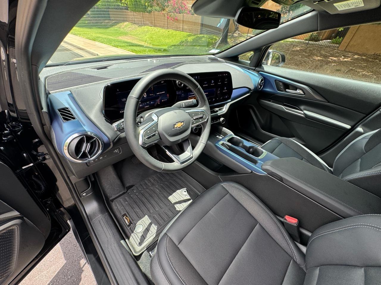 Chevrolet Equinox EV 2RS Launch Edition 2025