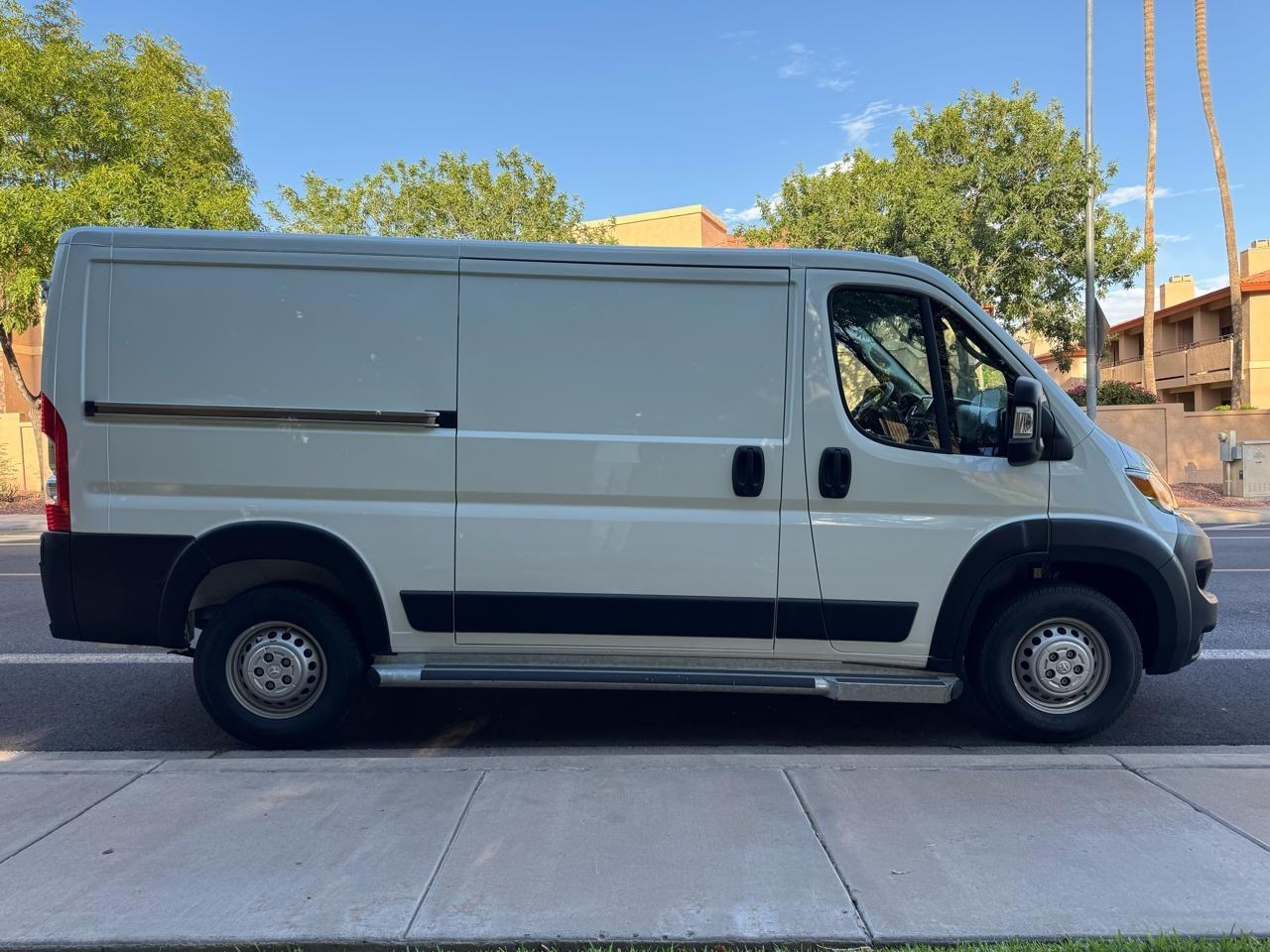 RAM Promaster 2500 Low Roof 2025