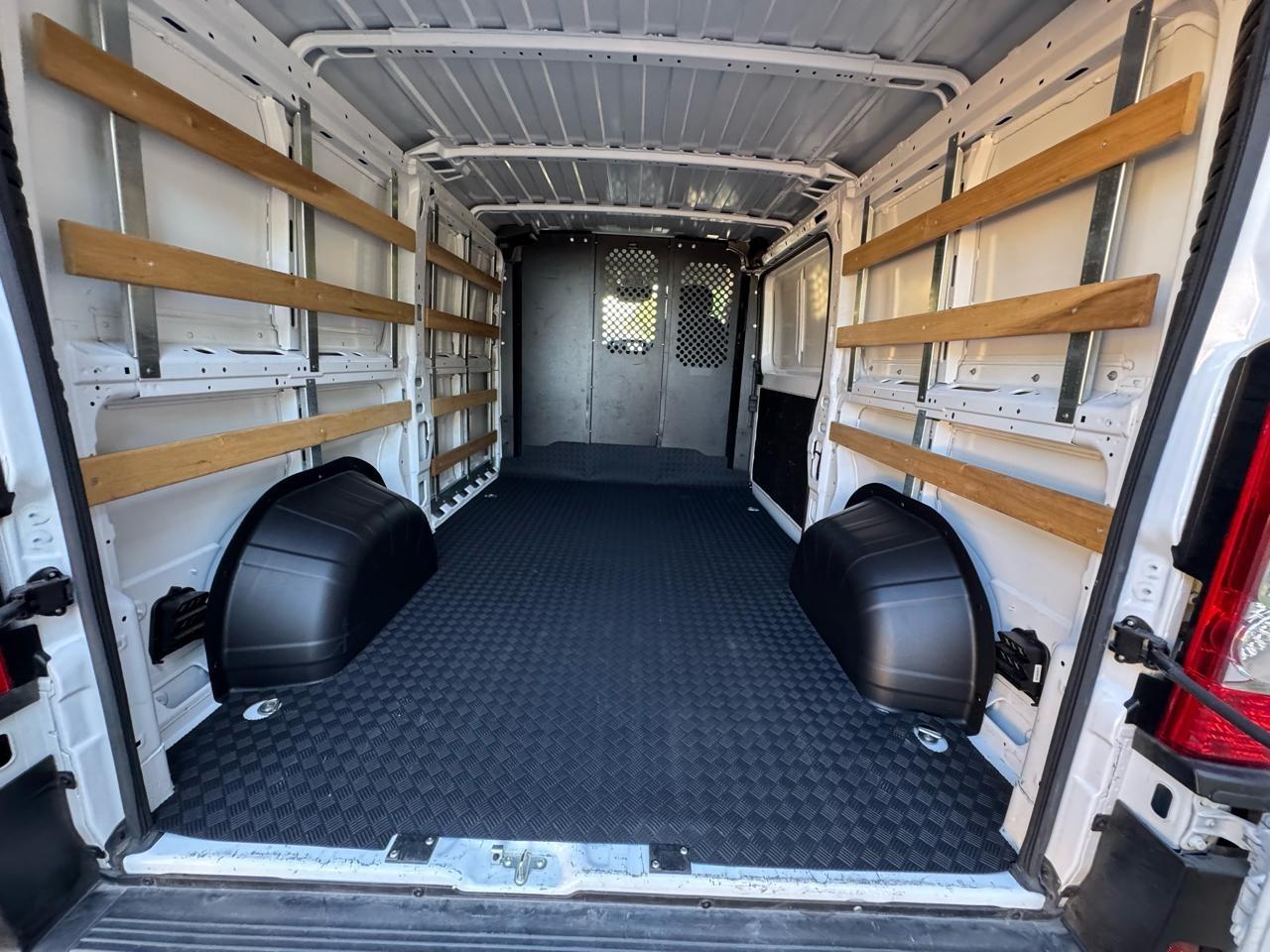 RAM Promaster 2500 Low Roof 2025